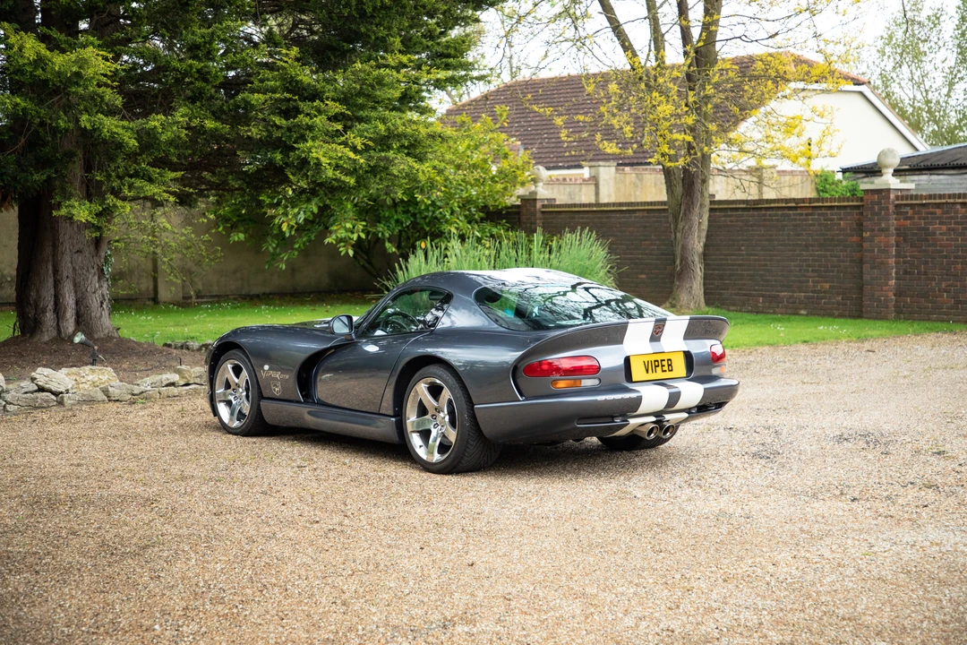 2000 Dodge Viper GTS 2nd Gen - Image 13 of 31