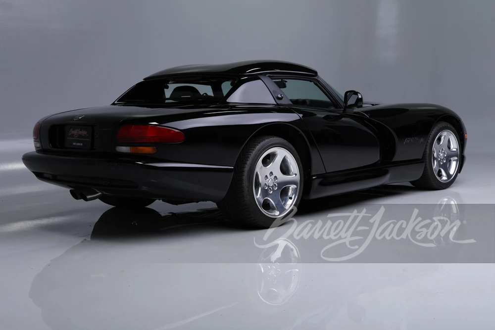 2000 Dodge Viper 2nd Gen - Image 2 of 31