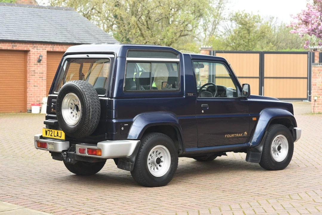 2000 Daihatsu Rocky - Image 14 of 30