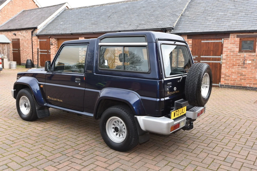 2000 Daihatsu Rocky - Image 13 of 30