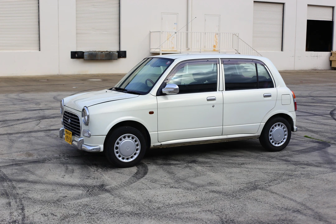 2000 Daihatsu Mira - Image 11 of 21