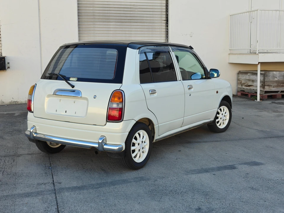 2000 Daihatsu Mira - Image 15 of 31
