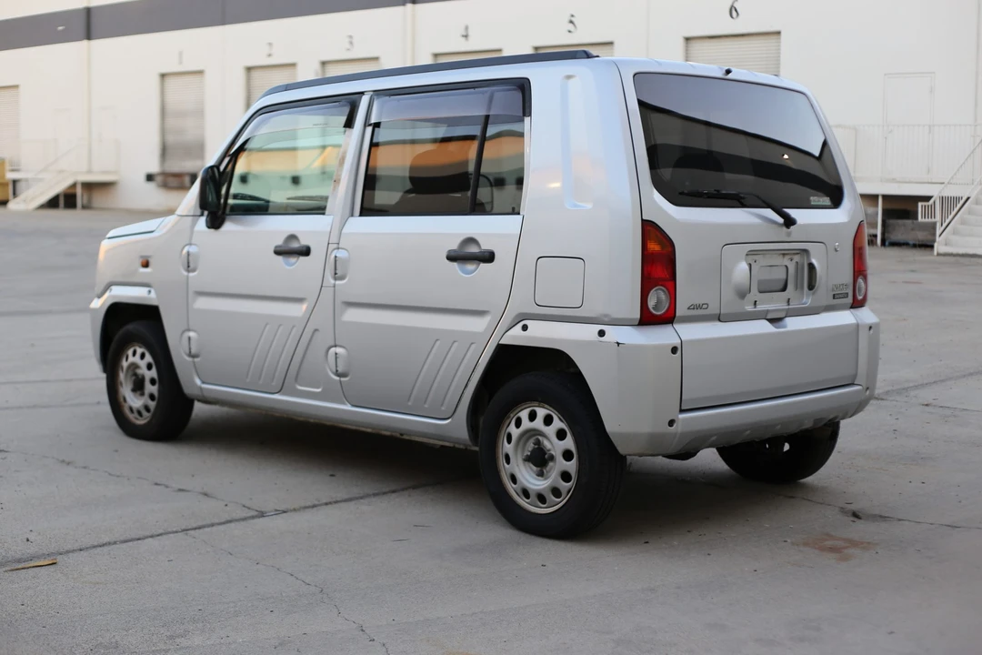 2000 Daihatsu Mira - Image 16 of 31