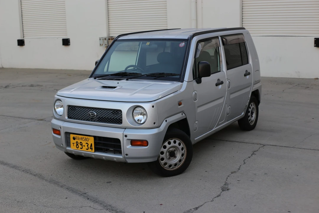 2000 Daihatsu Mira - Image 7 of 31