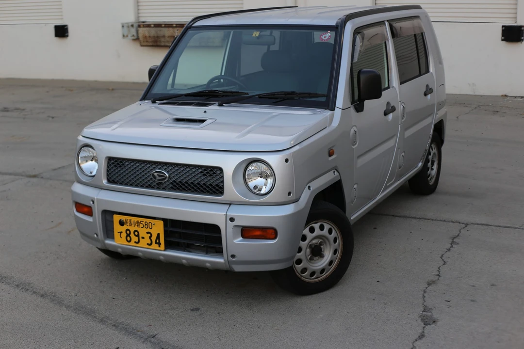 2000 Daihatsu Mira - Image 6 of 31
