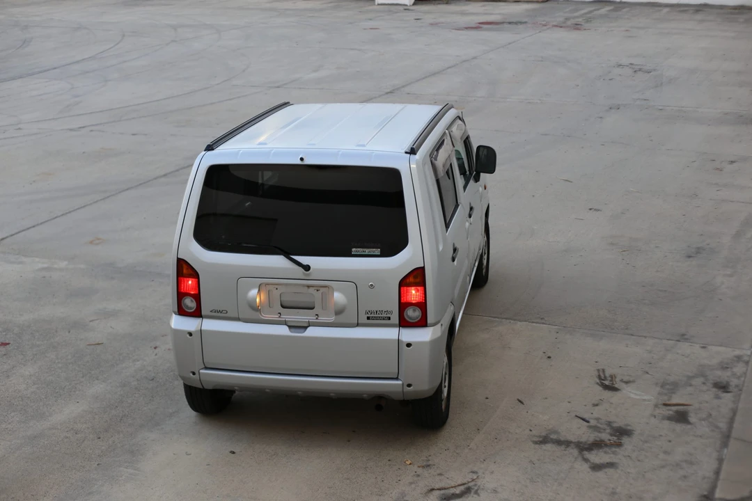 2000 Daihatsu Mira - Image 28 of 31