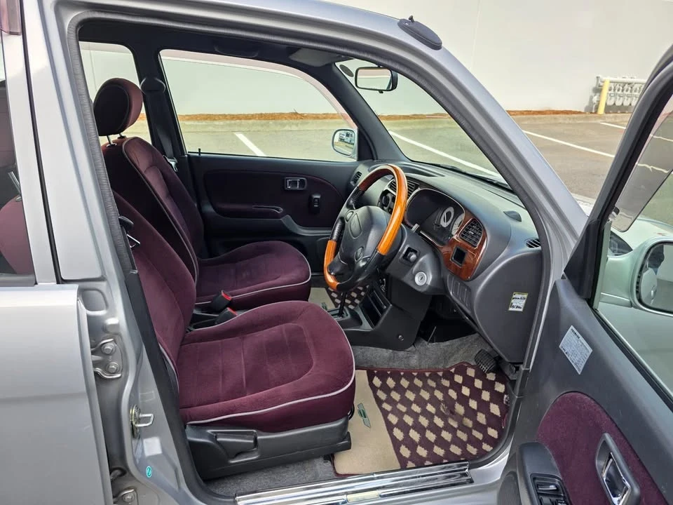 2000 Daihatsu Mira - Image 9 of 13
