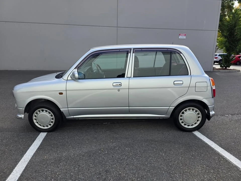 2000 Daihatsu Mira - Image 8 of 13