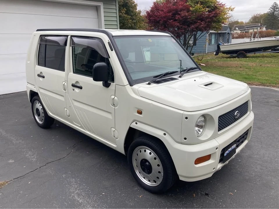 2000 Daihatsu - Image 3 of 20