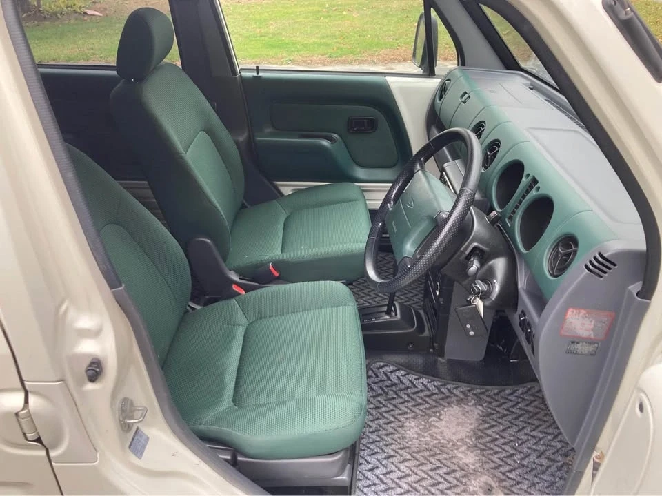 2000 Daihatsu - Image 9 of 20