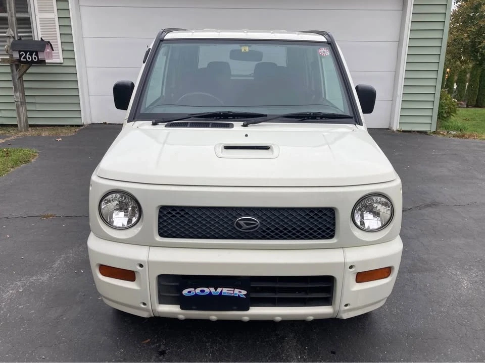 2000 Daihatsu - Image 2 of 20
