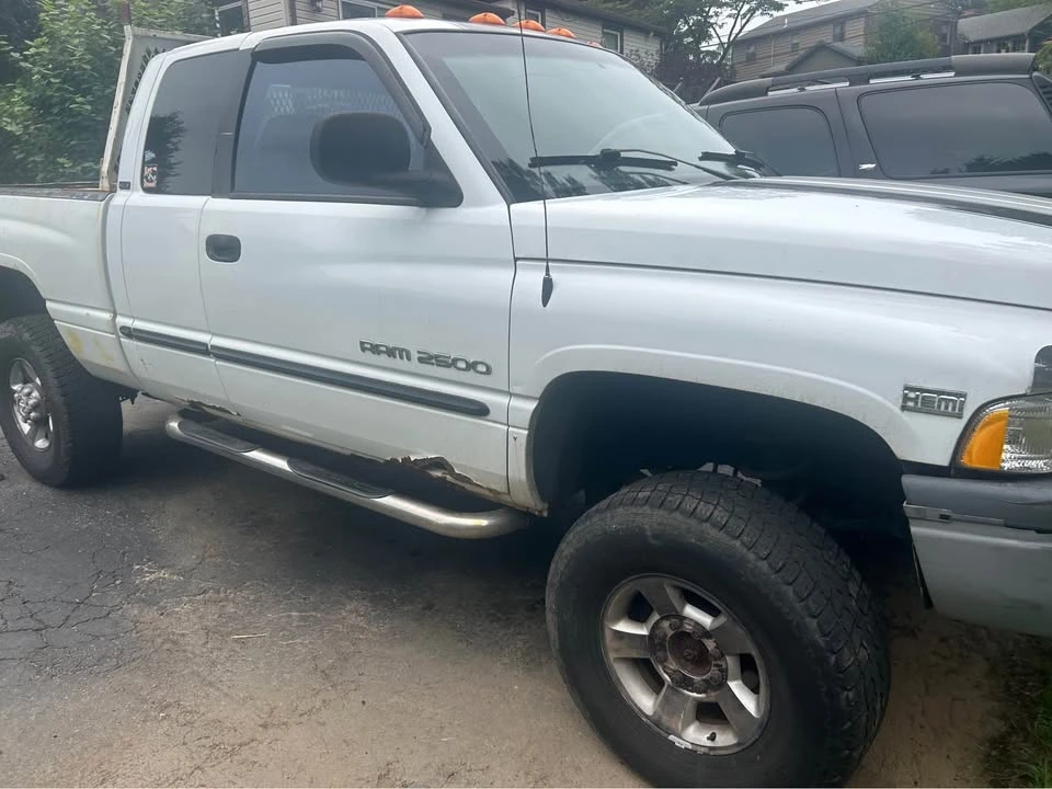 2000 Dodge Ram 2nd Gen - Image 2 of 9