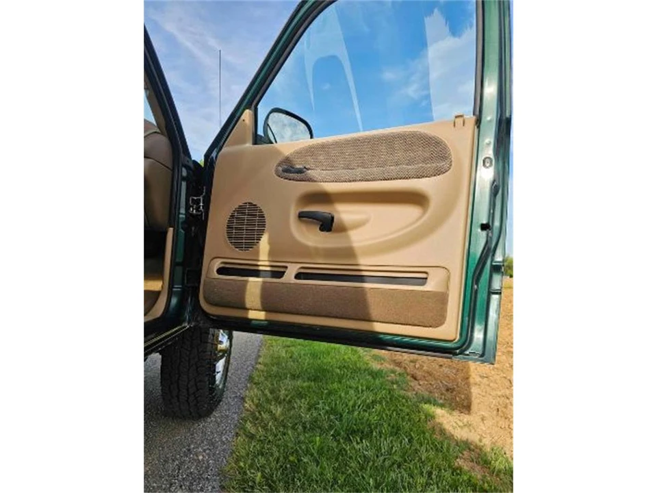 2000 Dodge Ram 2nd Gen - Image 16 of 21