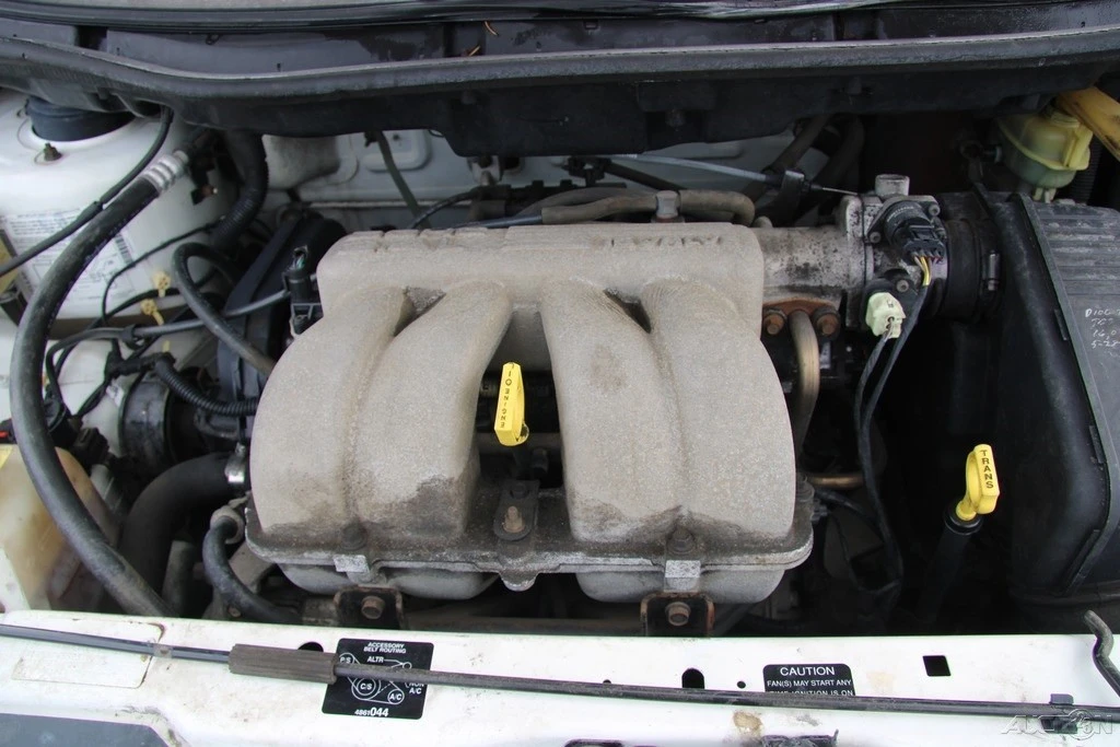 2000 Dodge Caravan - Image 20 of 21