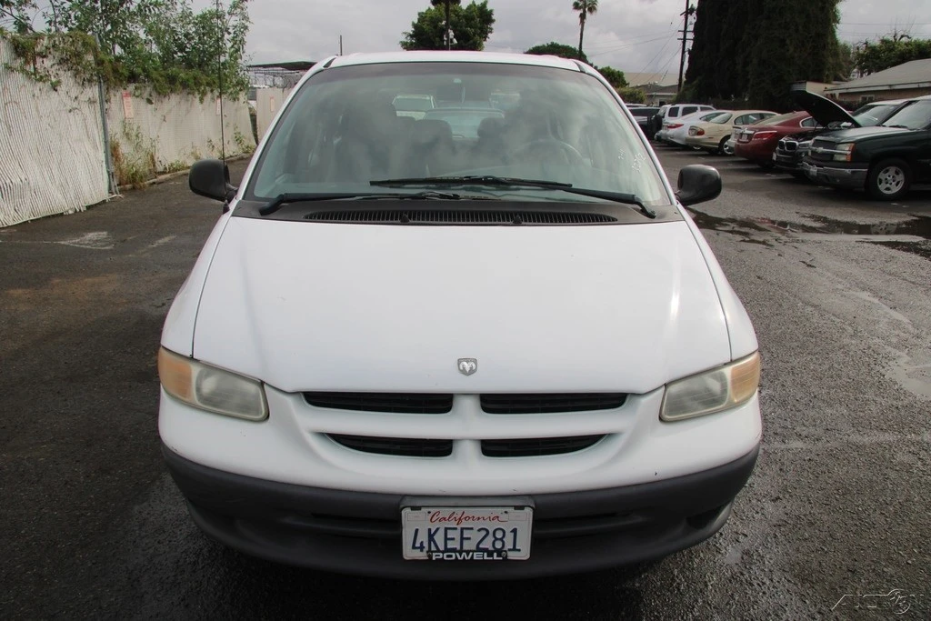 2000 Dodge Caravan - Image 8 of 21