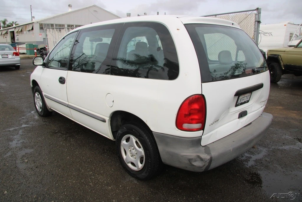 2000 Dodge Caravan - Image 3 of 21