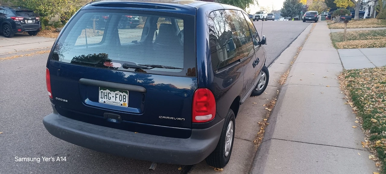 2000 Dodge Caravan - Image 3 of 12