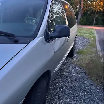 2000 Dodge Caravan