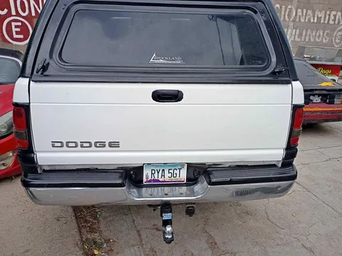 2000 Dodge D-250