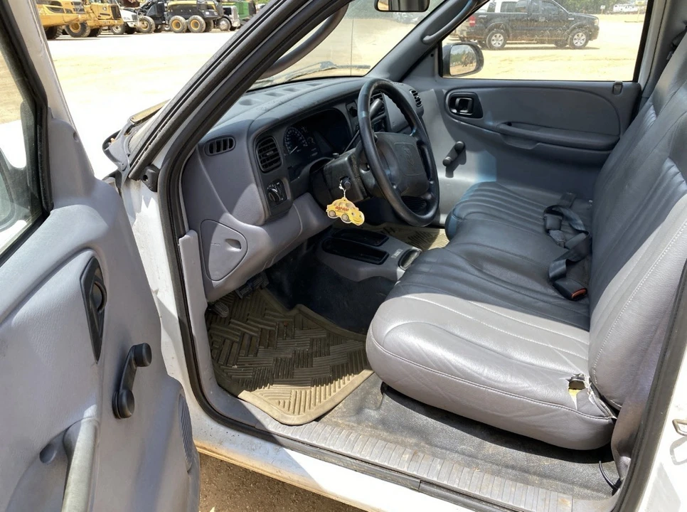 2000 Dodge Dakota 2nd Gen - Image 8 of 10