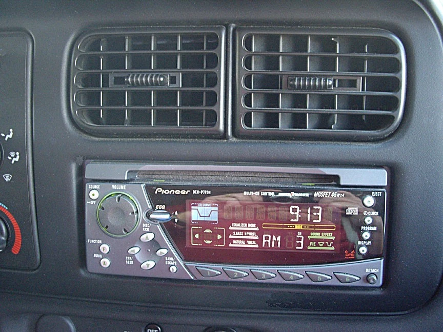 2000 Dodge Dakota 2nd Gen - Image 15 of 21