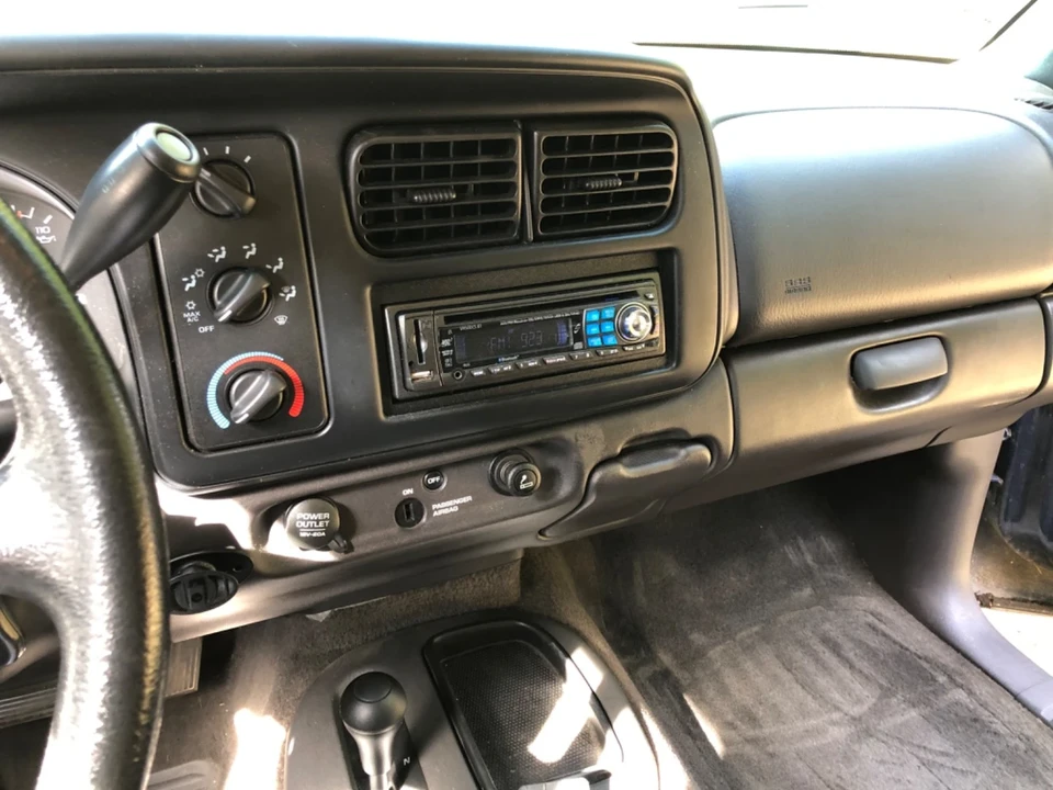 2000 Dodge Dakota 2nd Gen - Image 10 of 14