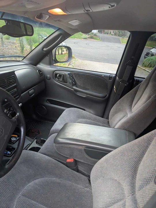 2000 Dodge Dakota 2nd Gen - Image 14 of 24