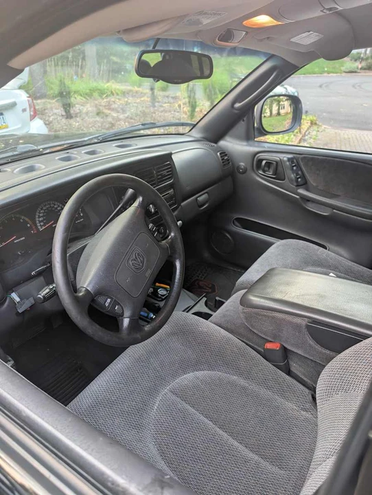 2000 Dodge Dakota 2nd Gen - Image 13 of 24