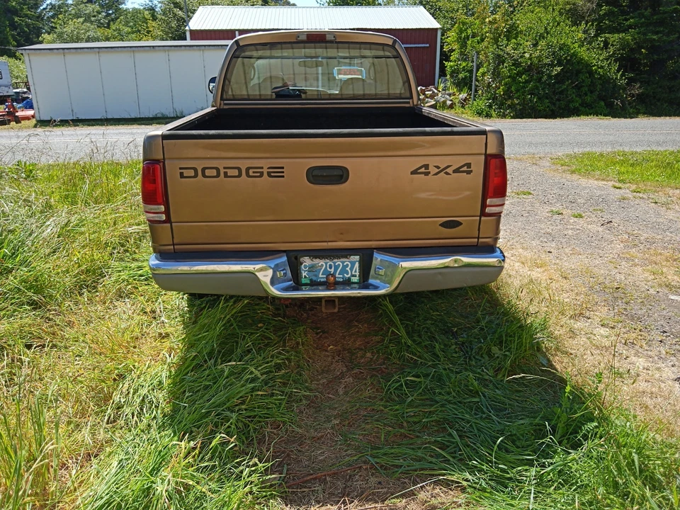 2000 Dodge Dakota 2nd Gen - Image 3 of 7
