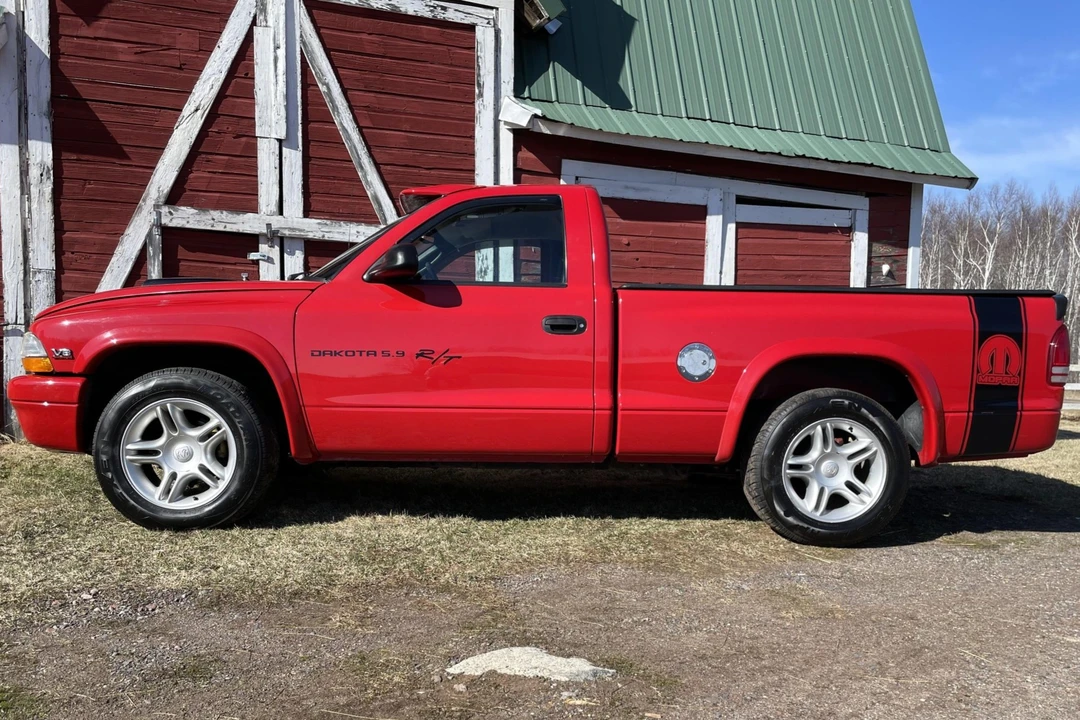2000 Dodge Dakota 2nd Gen - Image 25 of 31