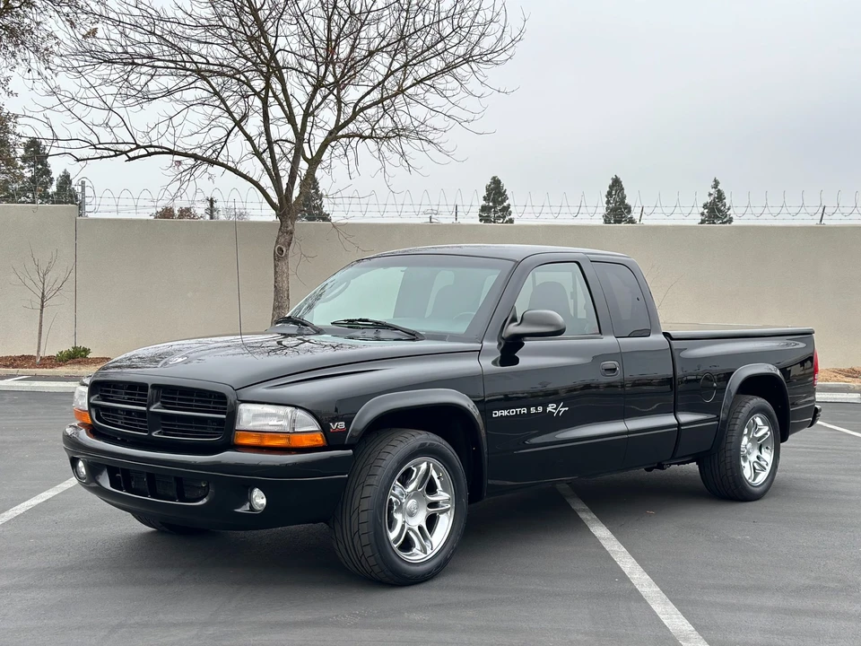 2000 Dodge Dakota 2nd Gen - Image 3 of 31