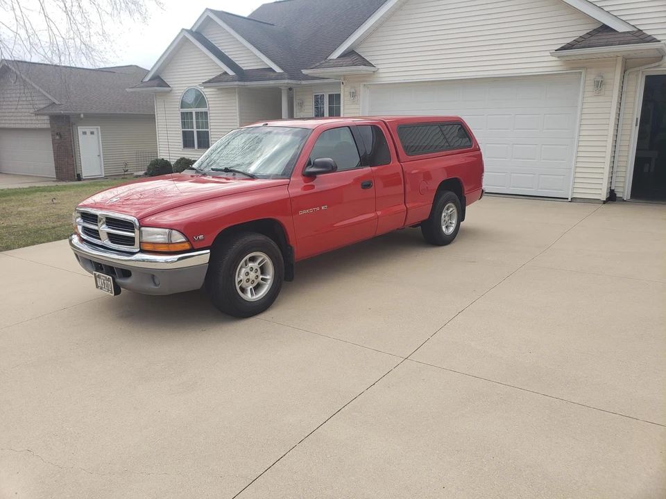 2000 Dodge Dakota 2nd Gen - Image 3 of 31