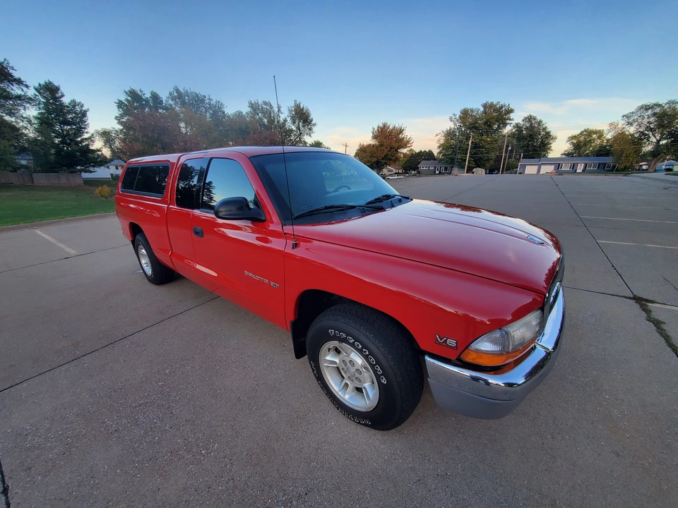 2000 Dodge Dakota 2nd Gen - Image 8 of 31