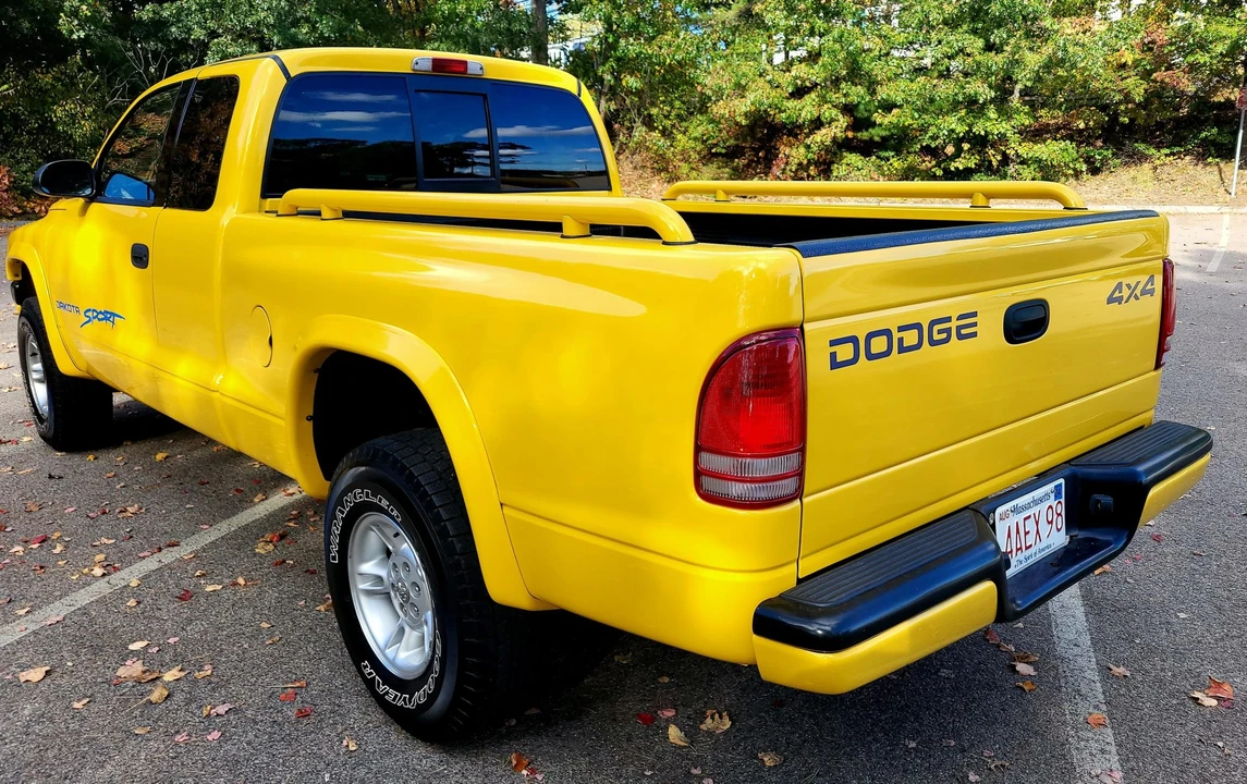2000 Dodge Dakota 2nd Gen - Image 7 of 31