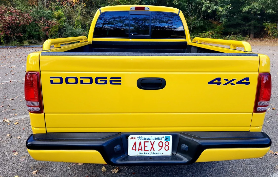 2000 Dodge Dakota 2nd Gen - Image 8 of 31