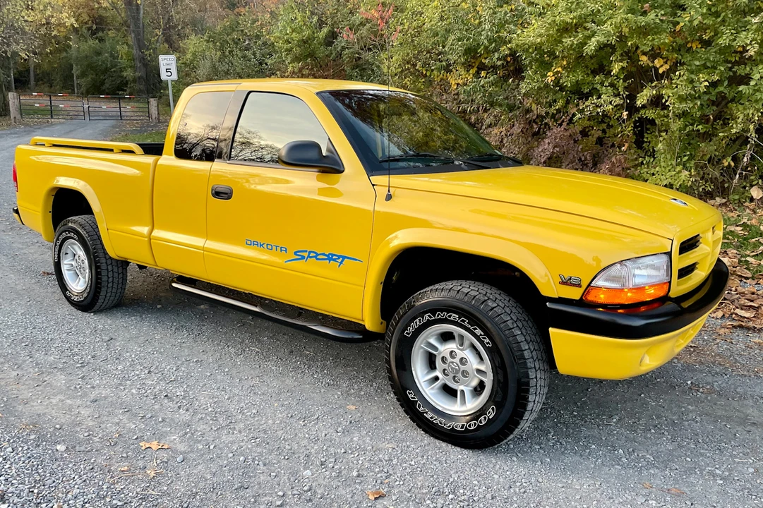 2000 Dodge Dakota 2nd Gen - Image 7 of 31
