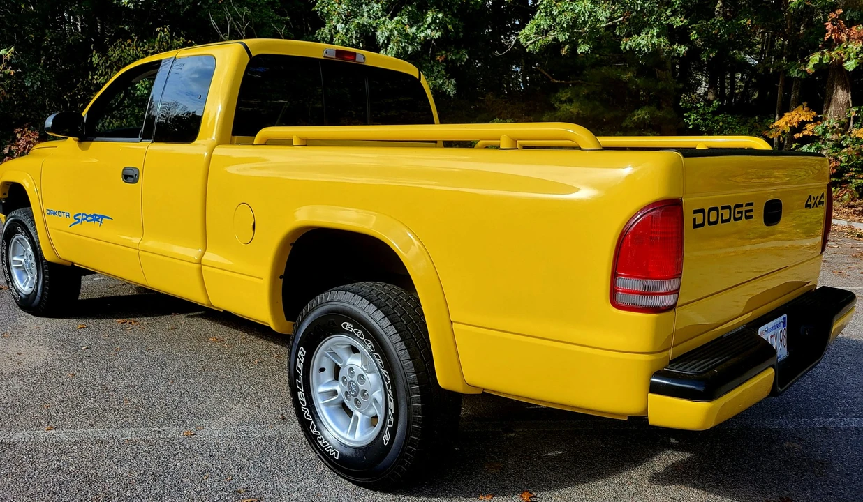 2000 Dodge Dakota 2nd Gen - Image 6 of 31