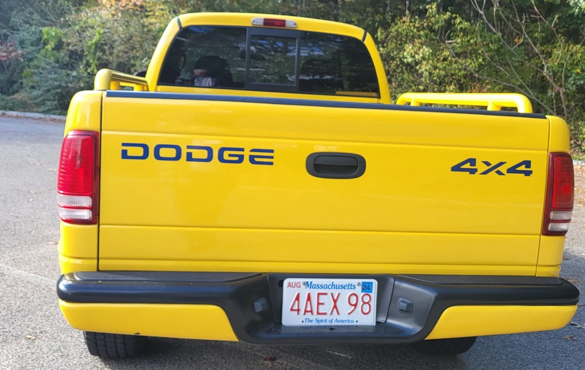 2000 Dodge Dakota 2nd Gen - Image 9 of 31