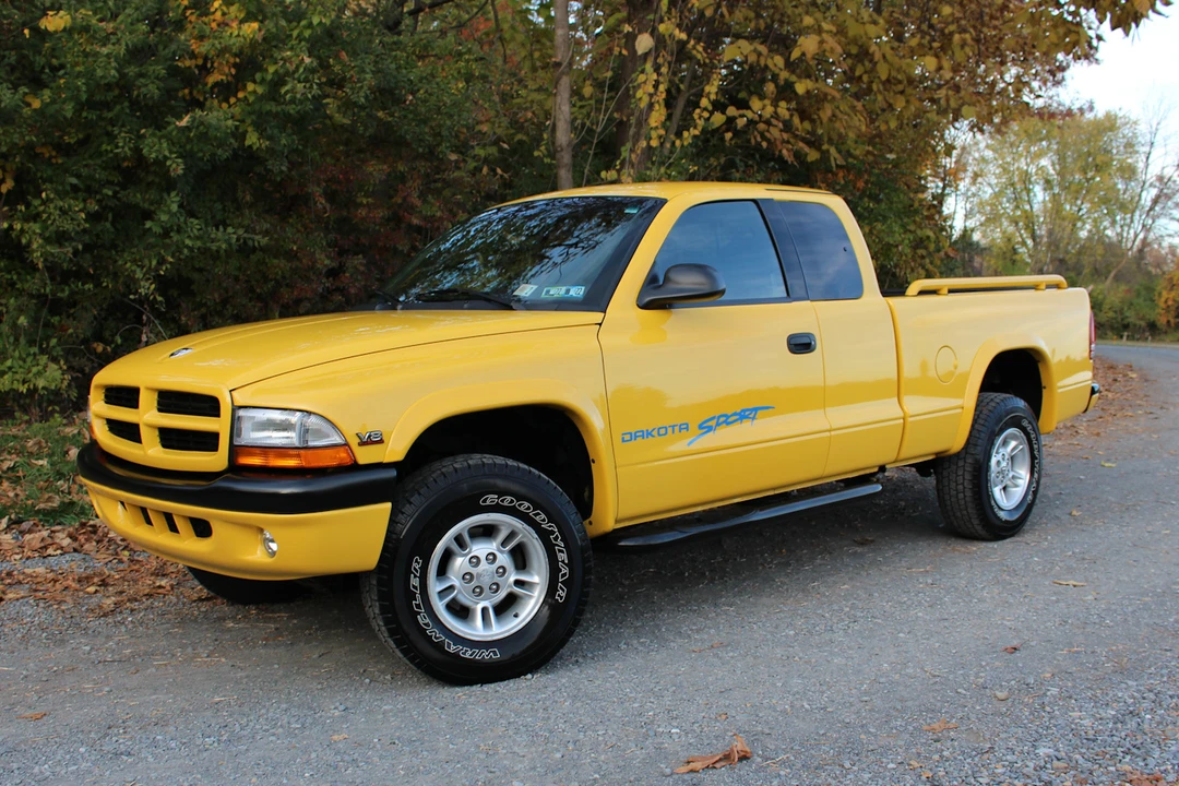 2000 Dodge Dakota 2nd Gen - Image 3 of 31