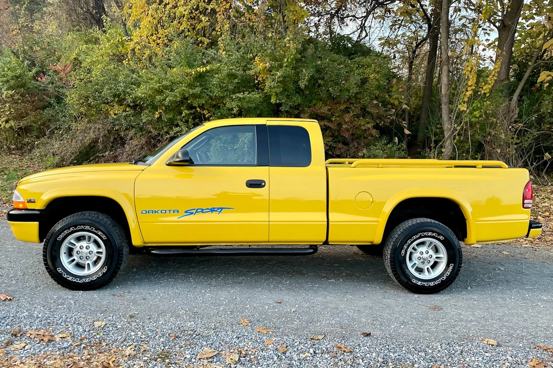 2000 Dodge Dakota 2nd Gen - Image 13 of 31