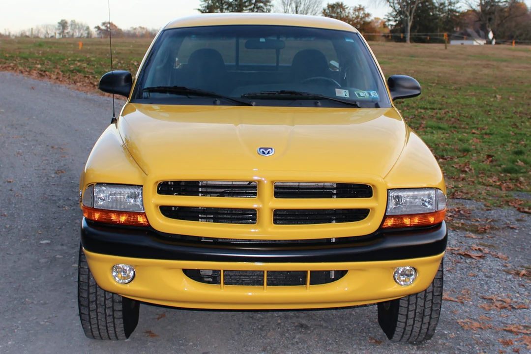 2000 Dodge Dakota 2nd Gen - Image 4 of 31