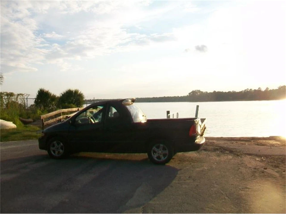 2000 Dodge Dart - Image 5 of 10