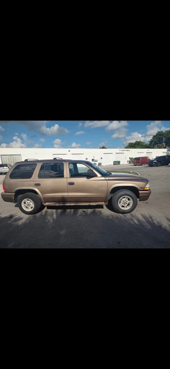 2000 Dodge Durango 1st Gen - Image 4 of 21