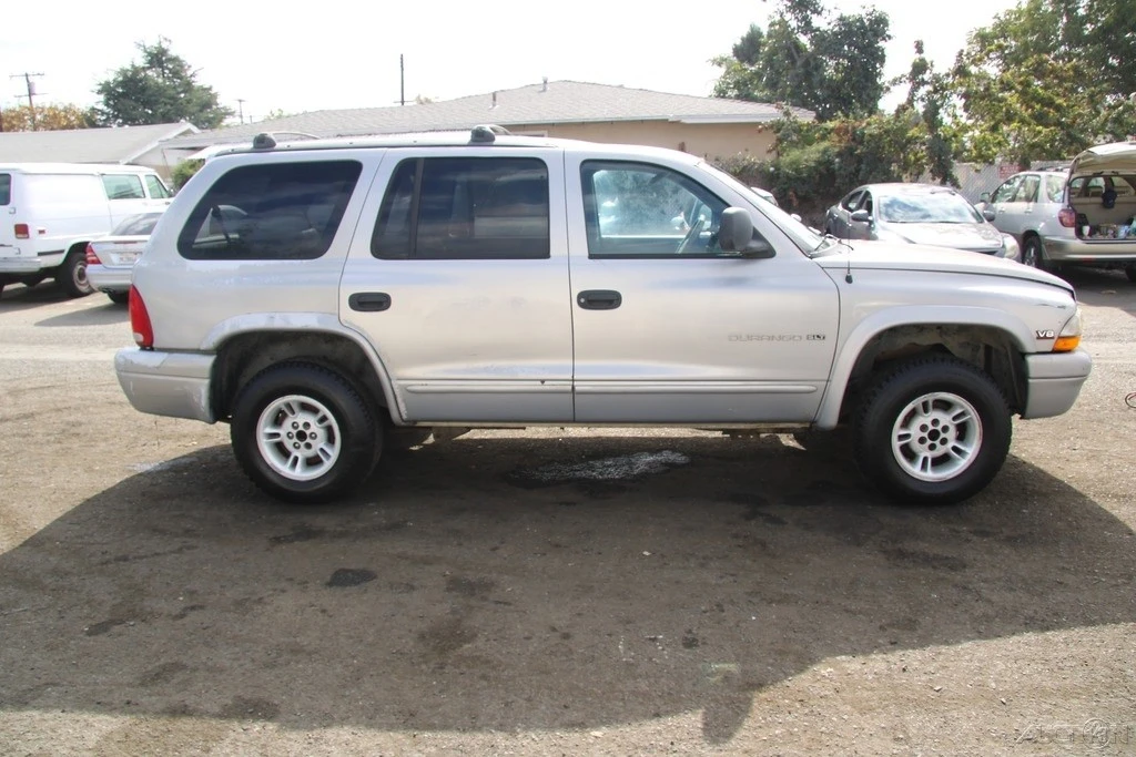 2000 Dodge Durango 1st Gen - Image 7 of 21