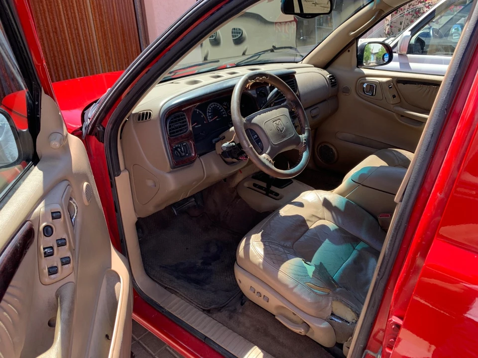 2000 Dodge Durango 1st Gen - Image 4 of 8