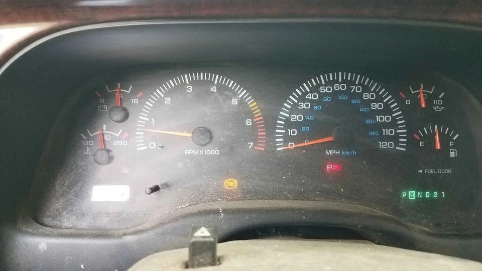 2000 Dodge Durango 1st Gen - Image 9 of 10