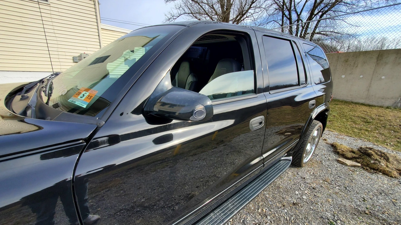 2000 Dodge Durango 1st Gen - Image 29 of 31