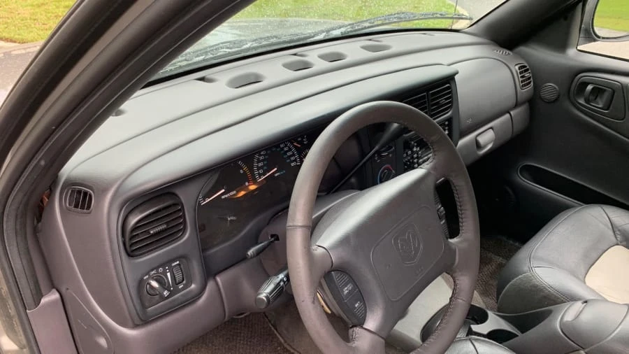 2000 Dodge Durango 1st Gen - Image 6 of 20