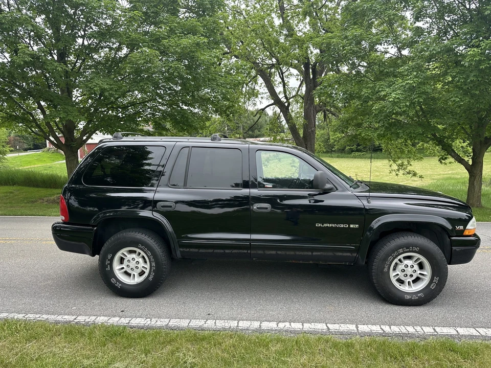 2000 Dodge Durango 1st Gen - Image 8 of 31