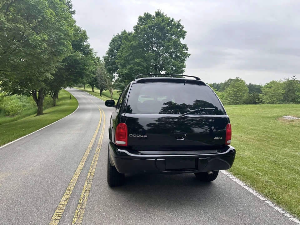 2000 Dodge Durango 1st Gen - Image 14 of 31